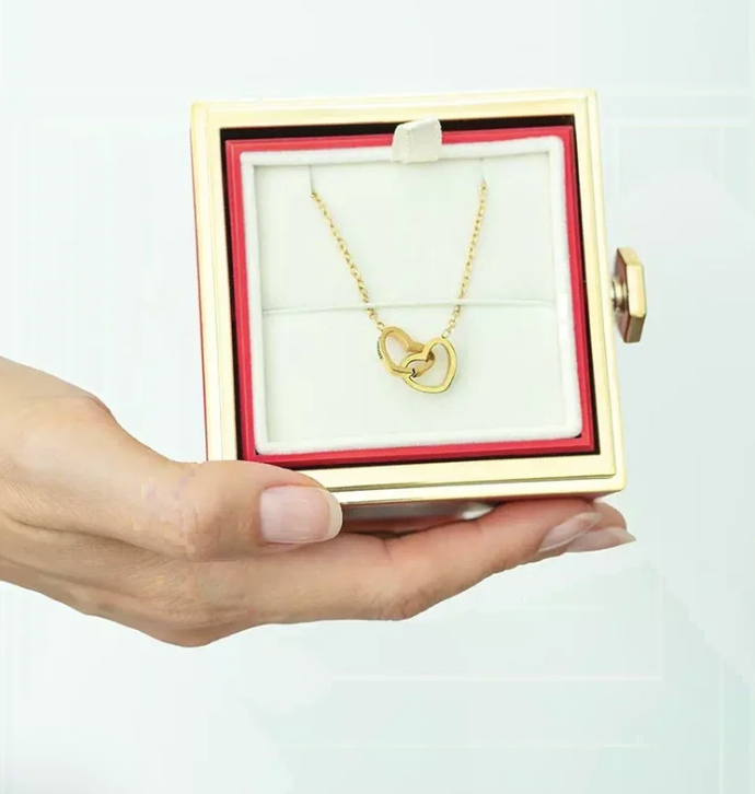 Bold Boutique | Eternal Rose Box & Engraved Necklace